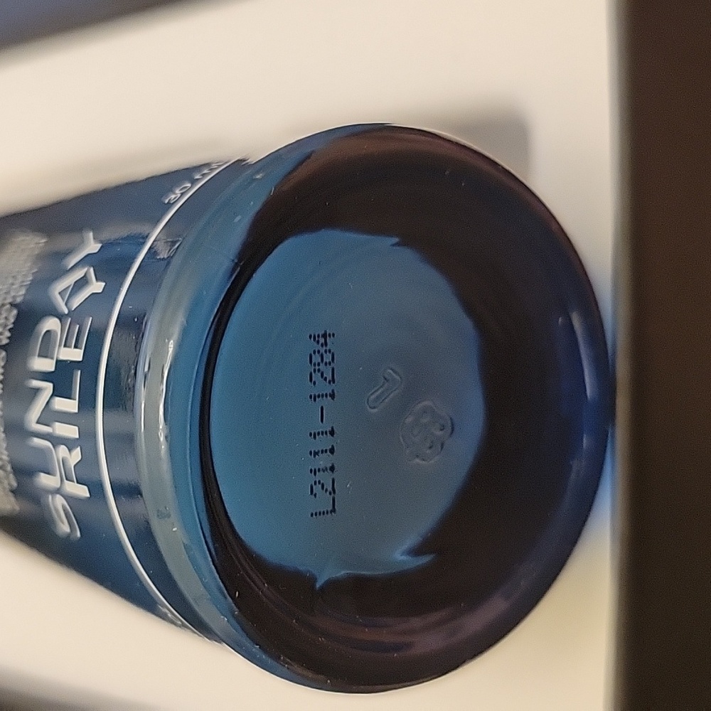 New Sunday Riley A+ Retinoid Serum 1 oz - Picture 8 of 9